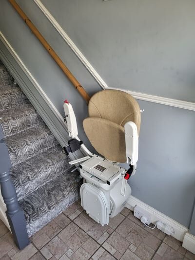 Platinum Straight Stair lift